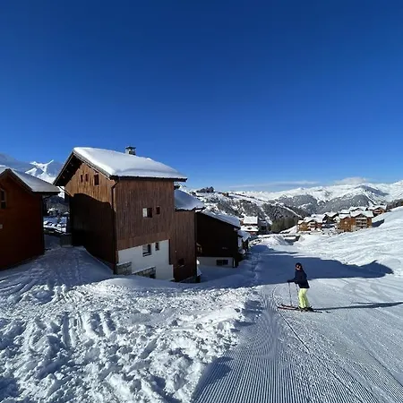 Topaz - 18 Couchages Sur Les Pistes Avec Services Chalet