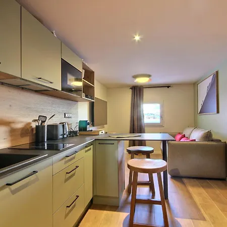 Topaz - 18 Couchages Sur Les Pistes Avec Services Chalet *